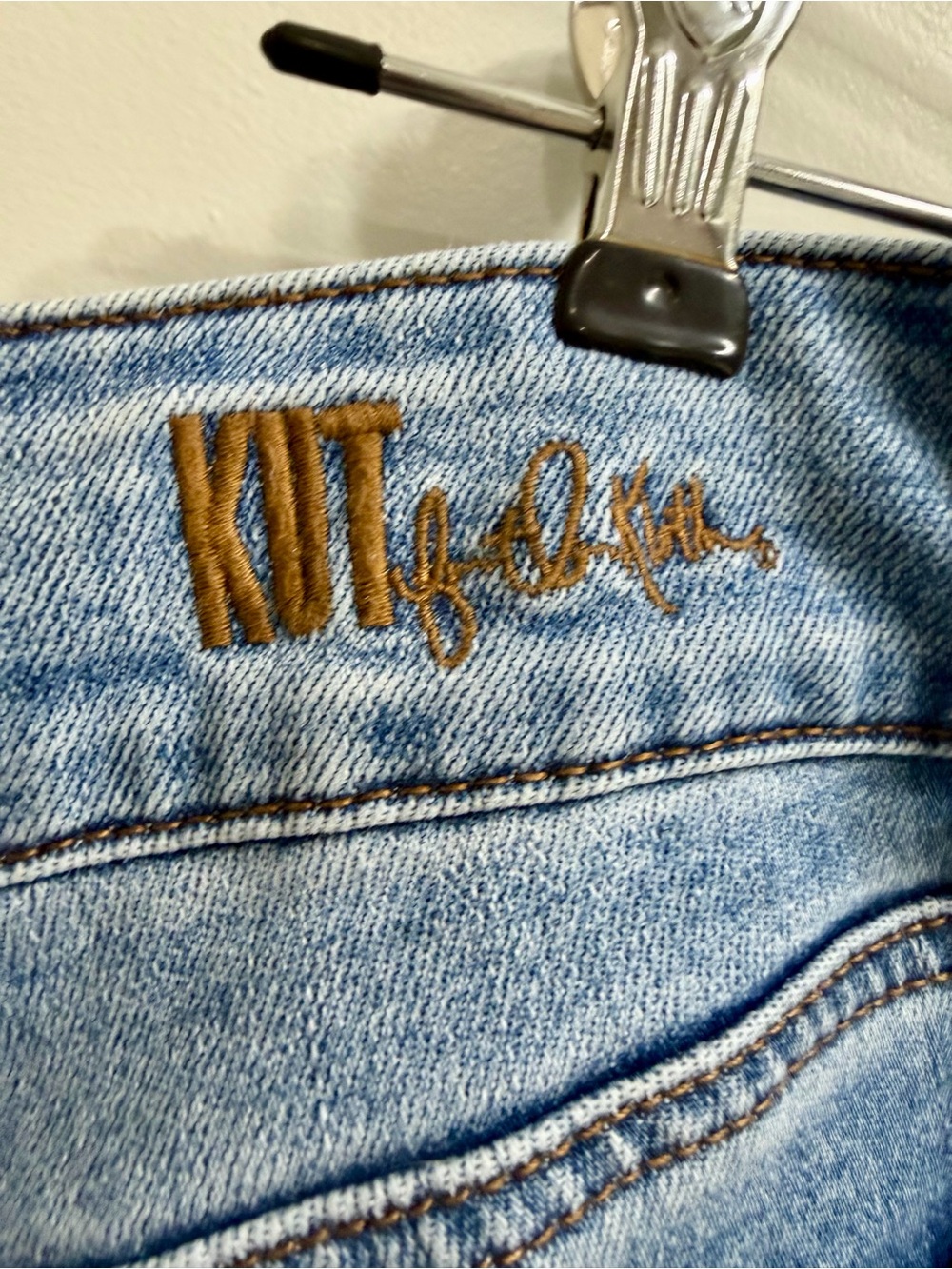 Kut from the Kloth Jeans Lucy high rise crop wide leg